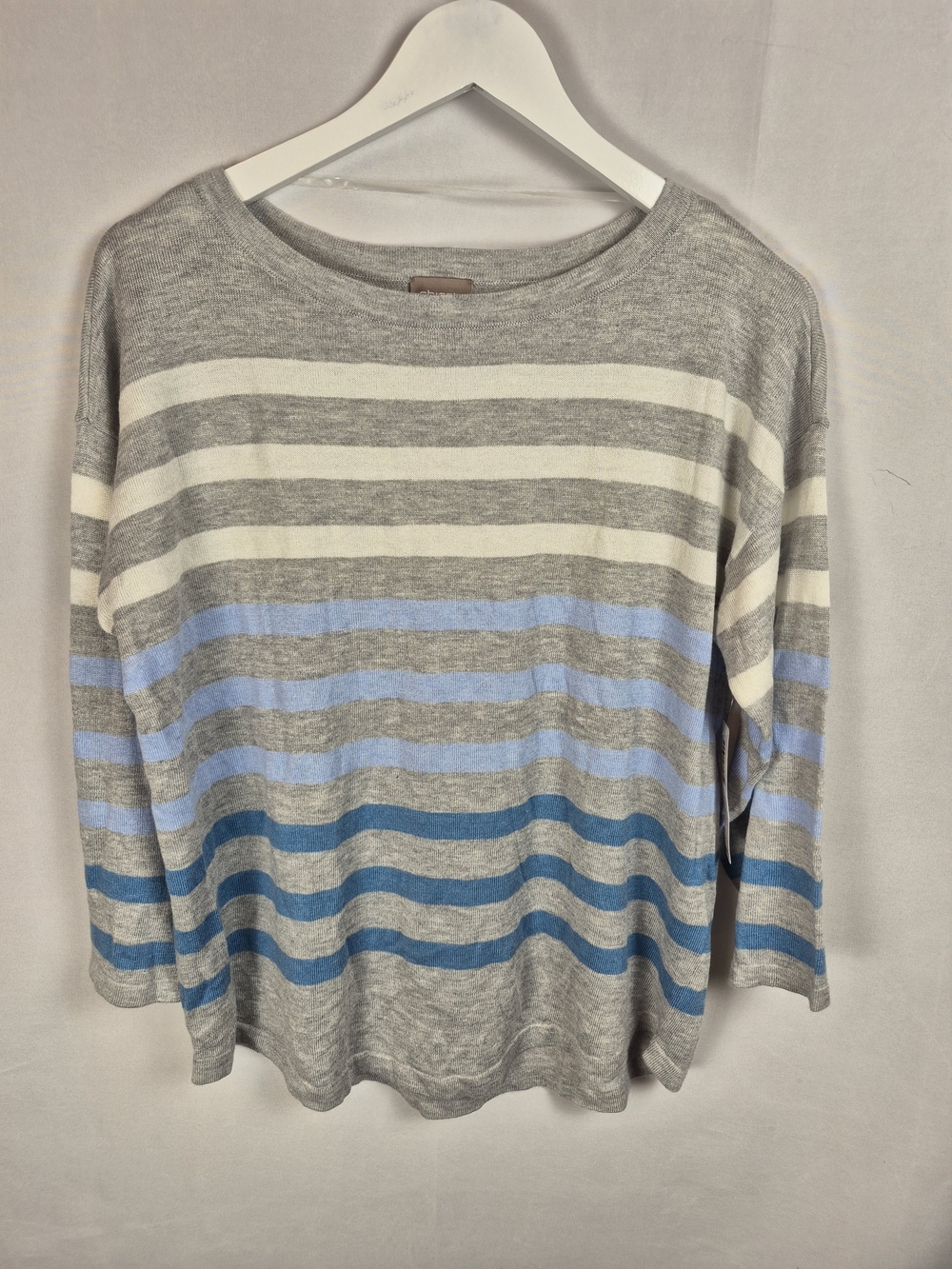 Chico's Gray Cream and Blue Striped Long Sleeve Knit Top Size L